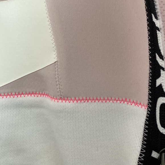 Nike Pro Women’s Standard Fit Plus Size Sweater 2X - Picture 10 of 12